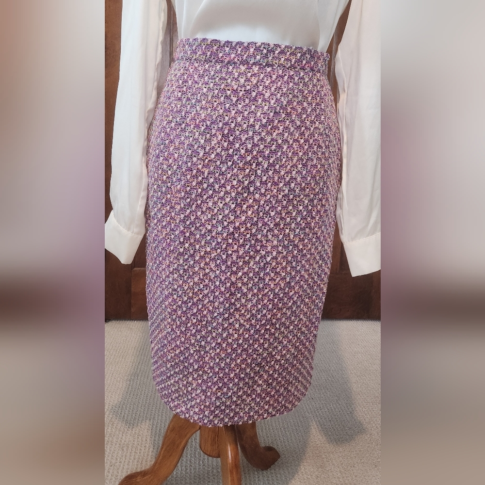 Escada tweed skirt